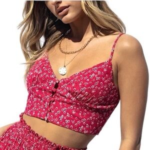 Princess Polly Red Floral Coquette Feminine Dainty Crop Top Button Front Size 6